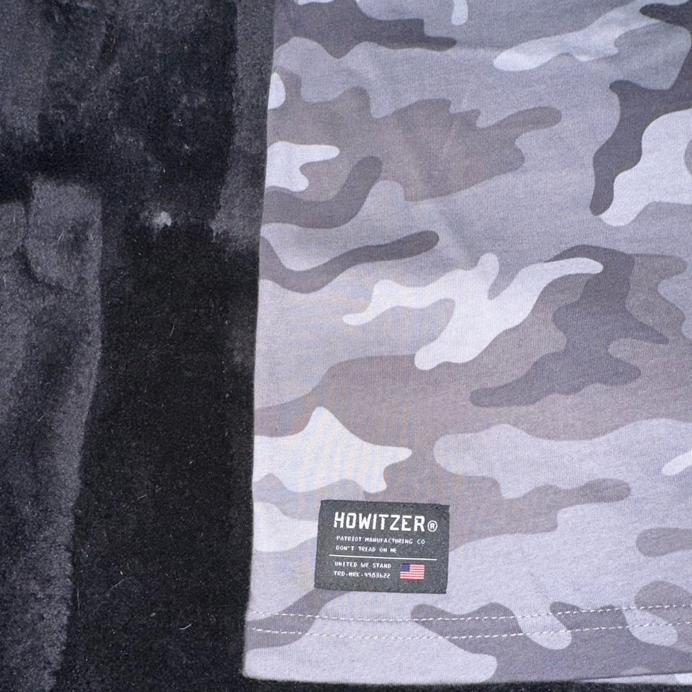 🇺🇸 Howitzer Tee 🇺🇸 L & XL - Picture 9 of 10
